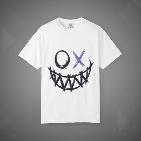 Grunge Smile Face T-Shirt - Edgy Streetwear Graphic Tee