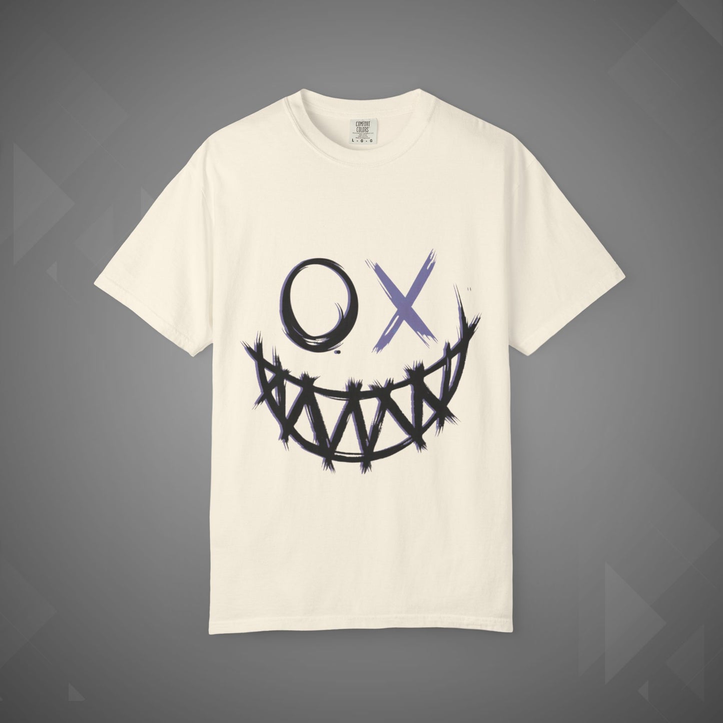 Grunge Smile Face T-Shirt - Edgy Streetwear Graphic Tee