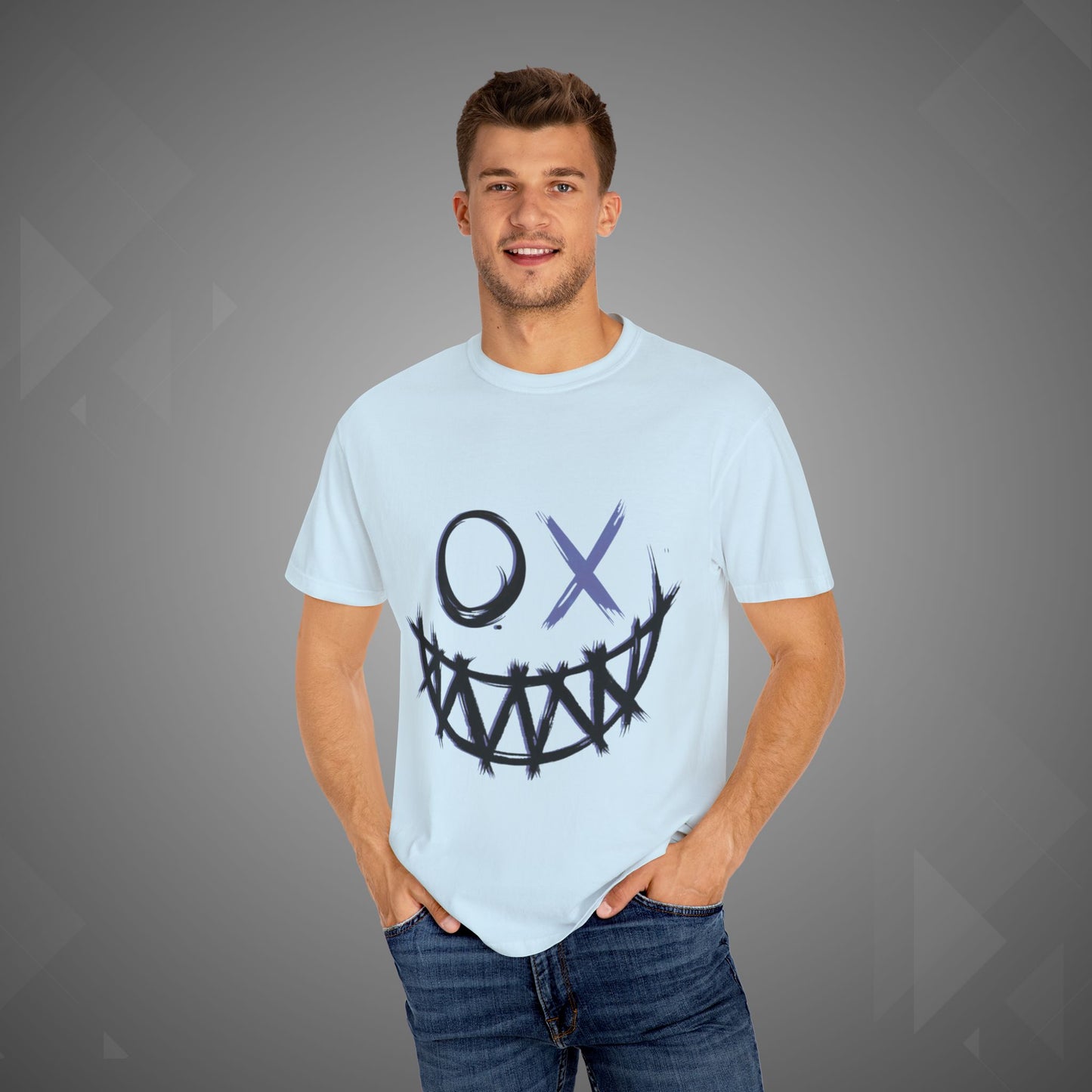 Grunge Smile Face T-Shirt - Edgy Streetwear Graphic Tee