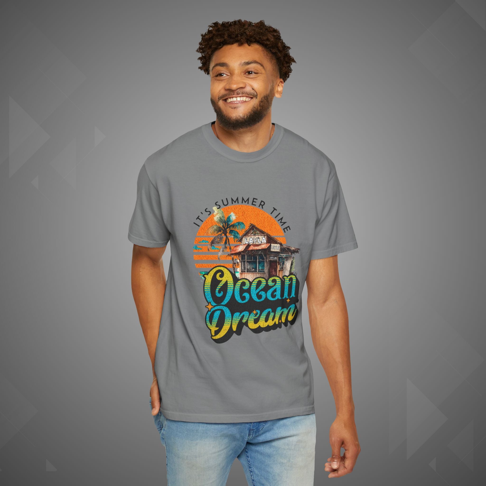Ocean Dream Retro Summer T-Shirt